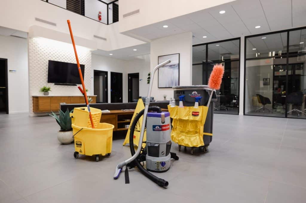 professional office cleaning services