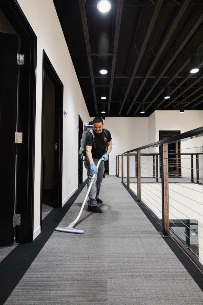 our commercial cleaning services in Richland, WA performed by our professional cleaners Dura-Shine Clean