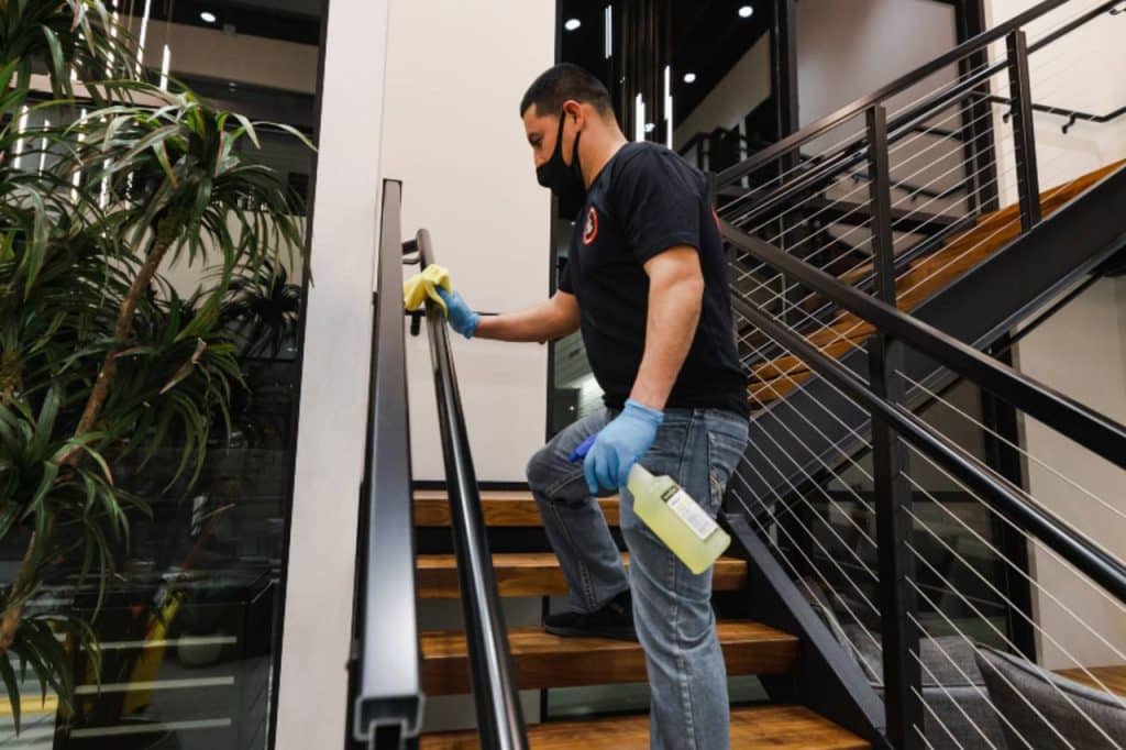 professional office cleaners