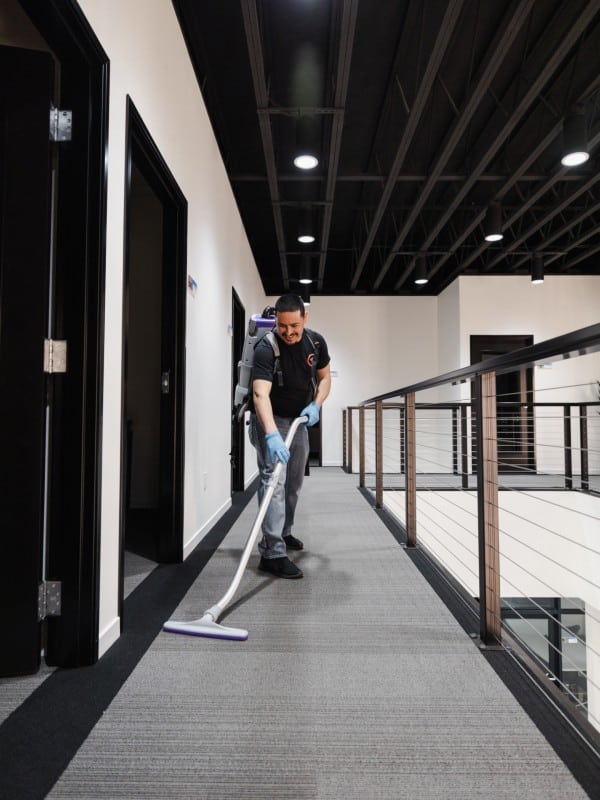 benefits of professional commercial carpet cleaning in Tri-Cities, WA